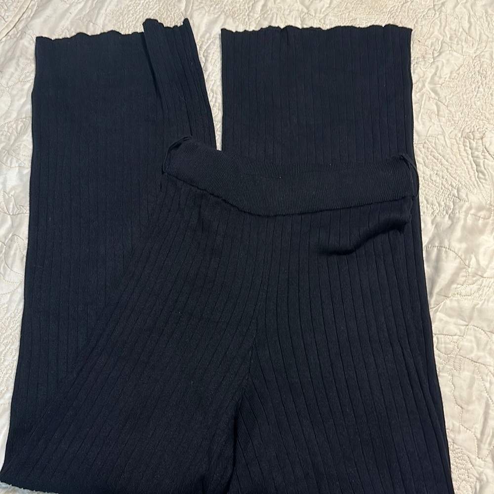 3/$25 Love Tree highwaisted ribbed pants